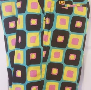 Loudmouth Mens shorts